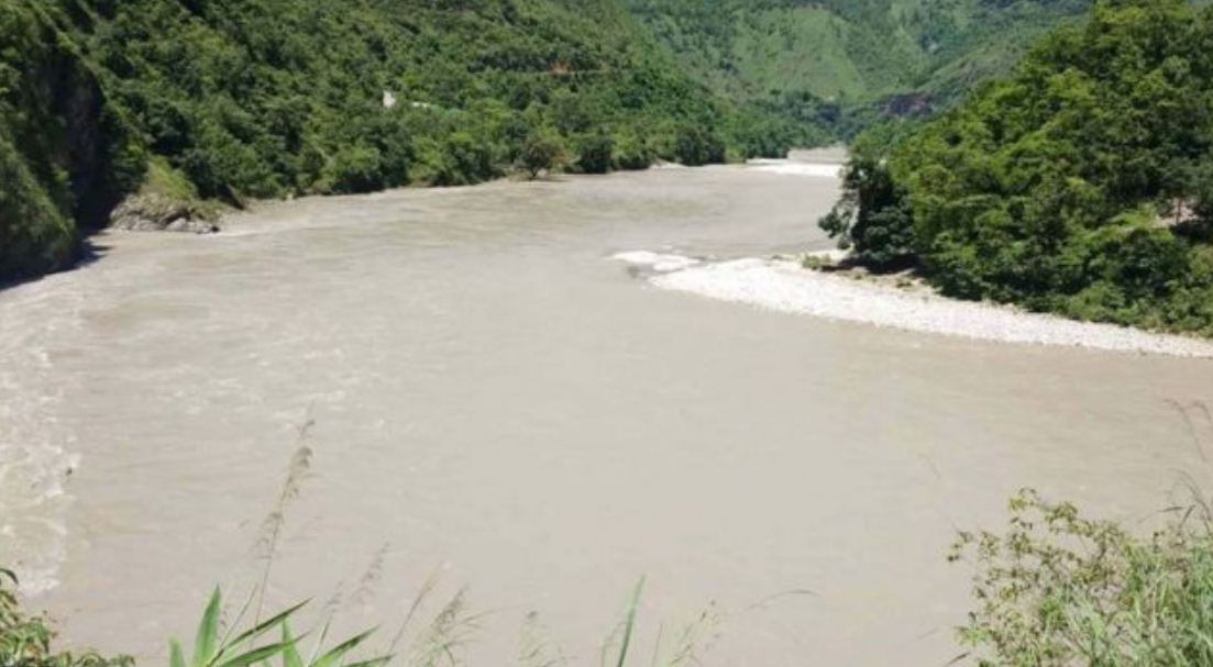 महाकाली नदीमा झोलुङ्गे पुल निर्माण कार्य अघि बढाउन माग